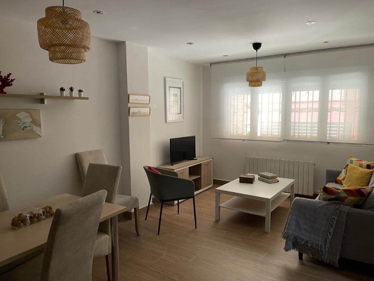 Vivienda Turistica Paseo Del Salon Apartment Granada Luaran gambar