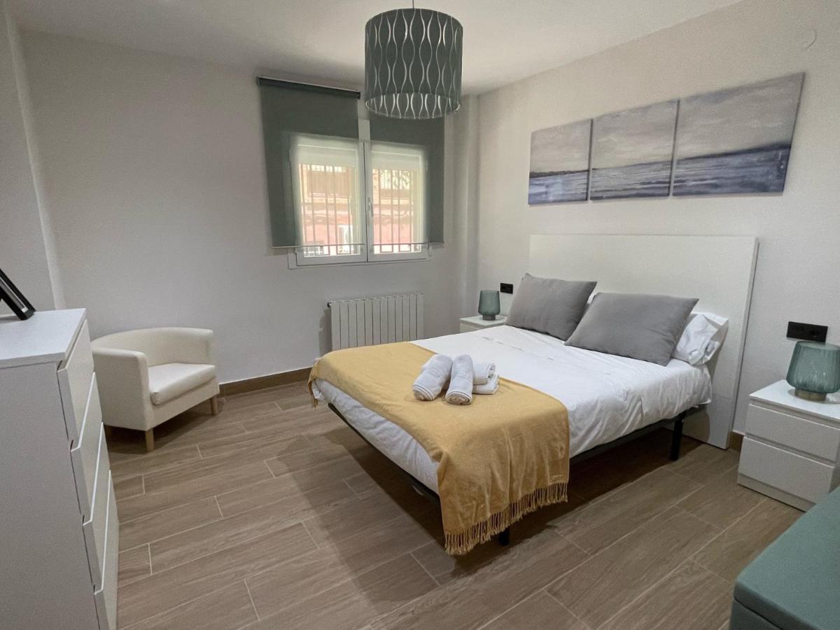 Vivienda Turistica Paseo Del Salon Apartment Granada Luaran gambar